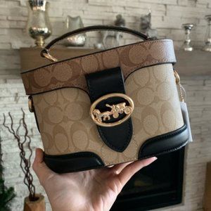 💗Coach Georgie Gem Crossbody Bag - 2021 Christmas present